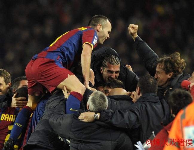 Mirroring Real Madrid and Barcelona， Shenhua Center Opens， 30 Years of Legacy Forged into Shanghai's Latest Sports Cultural Icon