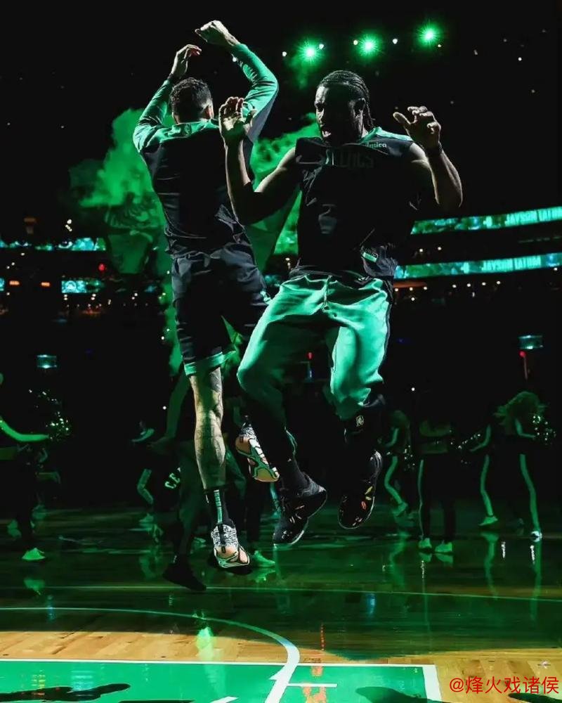 NBA丨1米98探花杰伦-布朗本赛季渐显“乔丹”风范！