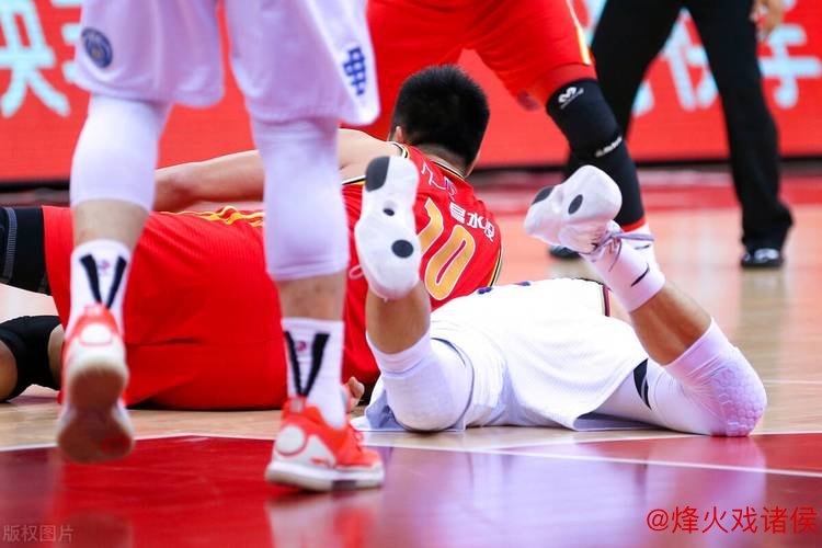 弗格30分林葳关键失误 辽宁险胜同曦豪取3连胜 弗格30分林葳关键失误 辽宁险胜同曦豪取3连胜