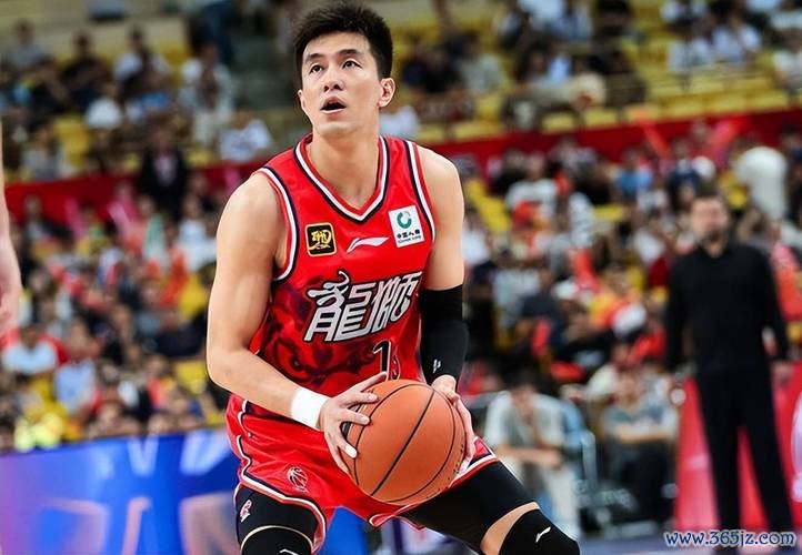 郭艾伦仅得5分广州不敌同曦 孙铭徽砍20分广厦惜败北控